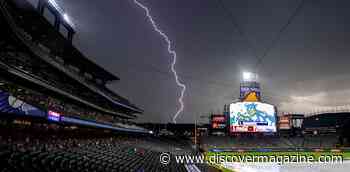 How To Stay Safe During Lightning Storms – Summer Is The Highest-Risk Season