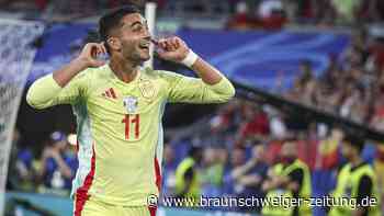 Zehn Startelf-Wechsel - Spanien siegt trotzdem weiter