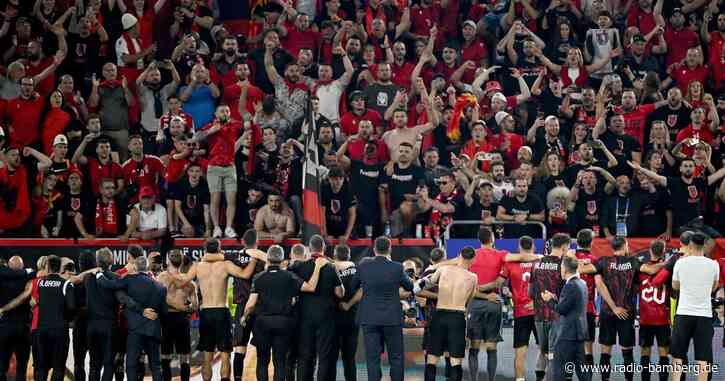 Spanien mit perfekter Bilanz – Tapfere Albaner bejubelt