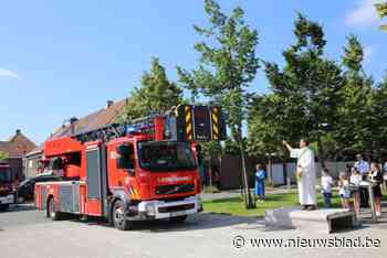 Van tractoren tot brandweerwagens en alles daartussen: allemaal zijn ze nu gewijd