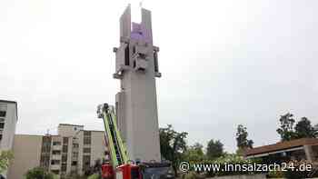 Abenteuer am Kirchturm: Wenn Geistliche sich wie Spiderman fühlen