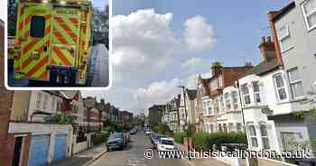 Wargrave Avenue, Tottenham stabbing: Man in hospital