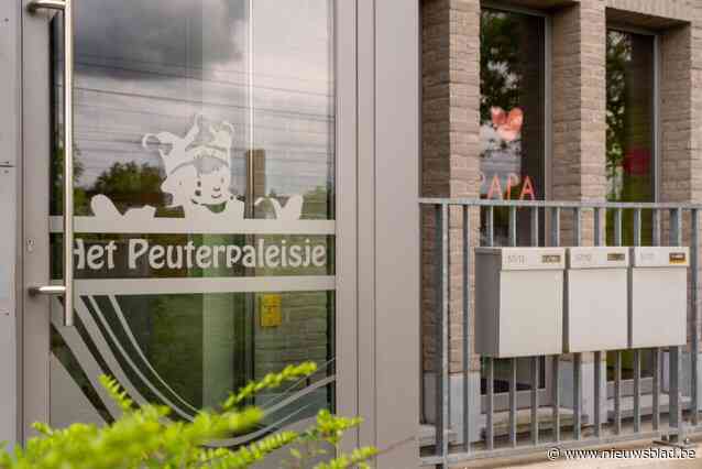 Enkele dagen na babyborrel overleed baby J. in crèche, nu zijn zaakvoerster en twee medewerkers schuldig bevonden: “Gebrek aan voorzorg en voorzichtigheid”