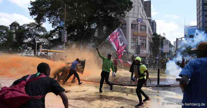 Demonstranten stürmen Parlament in Kenia