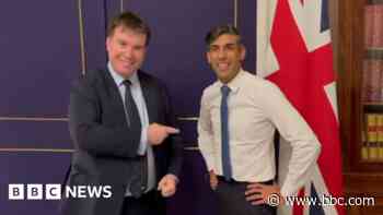 Tories pull support for candidates over bet scandal