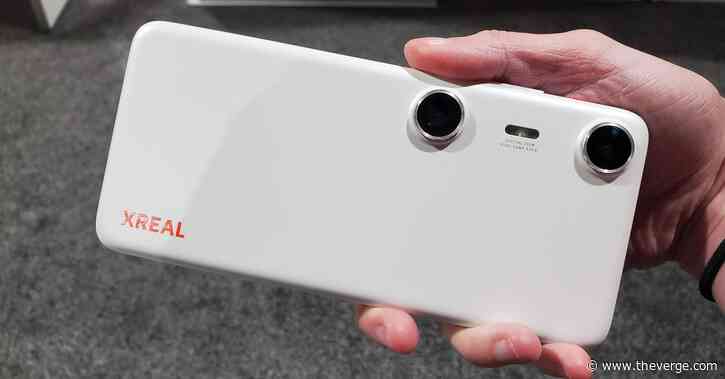 This tiny tablet is a smart upgrade for AR glasses