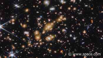 James Webb Space Telescope spots 'Cosmic Gems' in the extremely early universe (video)