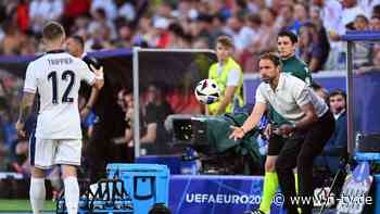 Was ist mit EM-Favorit los?: Rätselhaftes England krampft sich zum Gruppensieg