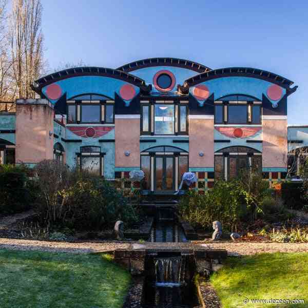 John Outram's Sphinx Hill house becomes youngest listed building in UK