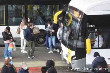 De Lijn vindt zelfs zwaarden en kettingzagen terug: alles wat je (niet) moet weten over je verloren voorwerpen in tram of bus