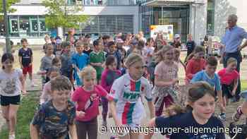 Grundschüler sammeln Spendensumme für Schulgarten und Kinderhospiz