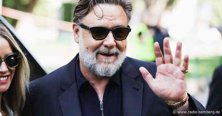 «Gladiator» Russell Crowe singt Italo-Pop