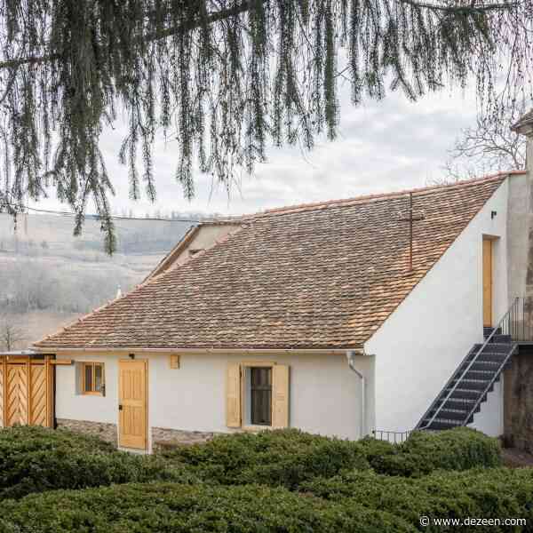 Modul 28 transforms fortified church in Transylvania into guesthouse
