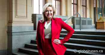 Would Bonnie Crombie reinstate licence plate registration fees? Answer depends on the day