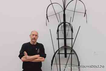Zoon van Tone Pauwels, medestichter van café De Muze, eert vader met boek en expo: “Zijn leven draaide rond kunst”