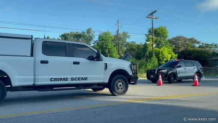 Part of southbound South Congress closed after deadly crash near William Cannon