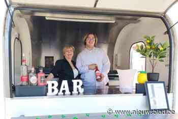 Student Oban (18) gaat met zomerbar op wielen de baan op: “Cocktails met 21 graden alcohol zijn de limiet”