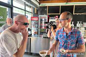 Lieteberg verkoopt voortaan meelwormen en krekels als snack: “Eigenlijk heb je er al heel veel gegeten, maar je weet het niet”