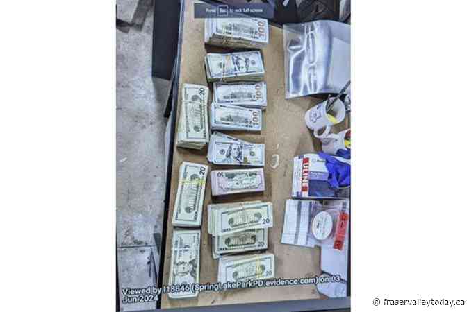 Feds charge 5, including man acquitted at trial, for attempting to bribe Minnesota juror with $120K