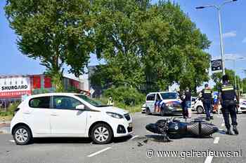 Motorrijder aangereden door auto