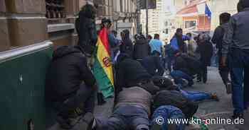 Bolivien: Sorge vor Putschversuch – Fahrzeuge rammen Regierungspalast