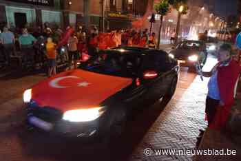 Limburgse Turken vieren EK-zege met vuurwerk en getoeter