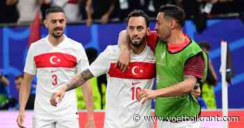 Turkije duwt tienkoppig Tsjechië nog kopje onder in wedstrijd vol gele kaarten