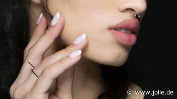 "Buttered French Nails" sind das schönste French Nagel-Designs der Saison