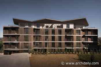 Riverside Condominium / MJARC Arquitects