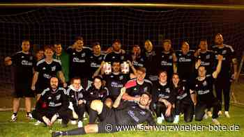 Turnier in Schönbronn: Kurz vor Mitternacht steht der Sieg fest