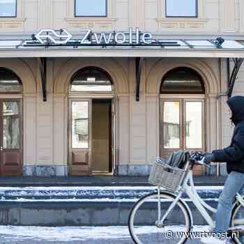 Roltrappen station Zwolle staan al weken stil: dit is waarom