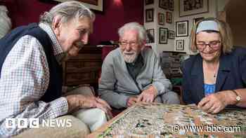 Dementia care non-profit appeals for more hosts