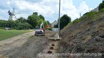 Sportplatzböschung in Wendhausen wird stabilisiert