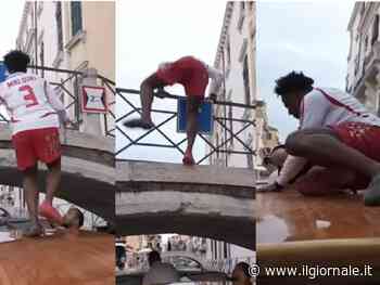 Acrobazie sul motoscafo a Venezia: daspo e multa per lo youtuber I Show Speed