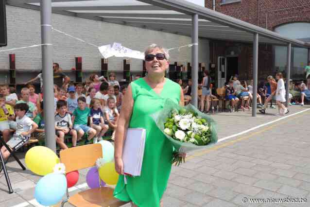 Carine (61) zwaait na 37 jaar af als secretaresse van Hartencollege