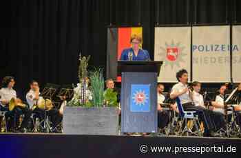 POL-AK NI: 984 Stimmen für die Demokratie - Polizeistudierende schwören ihren Eid