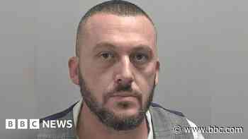 Bar owner jailed for cocaine and knife offences