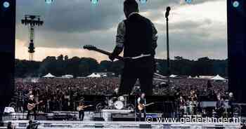 The Boss is back! In de tropische hitte zorgt Bruce Springsteen drie uur lang voor de ultieme rockshow