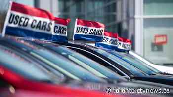 Buying a car? Why you may have to pay more at some dealers if you use cash