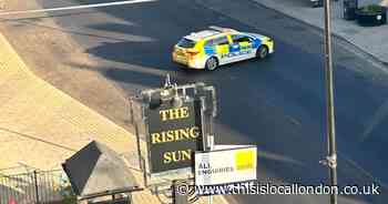 Recap: Hornchurch incident near Sainsbury's shuts A124