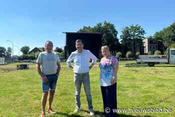 Patje Krimson en Stan Van Samang straks op dit podium van ‘Zonhoven trapt door’