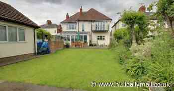 Double-fronted detached house in popular Avenues area of Hull on the market for just under £420k