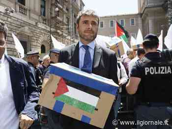 80 mila firme proPal e insulti a Meloni: il ritorno di Dibba