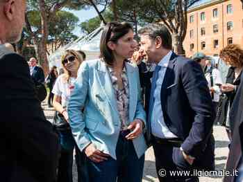 Campo largo, Schlein e Conte ripartono dal gay pride