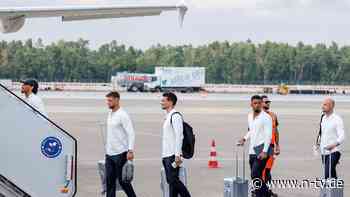 "Absurdes Flug-Hopping": Flugzeug fliegt für DFB-Team mehrfach leer durchs Land