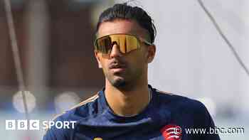 Injury-hit Kent sign Khushi on loan from Essex
