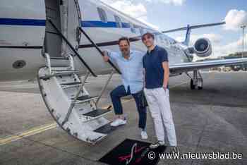 “Niet alleen, maar wel de voordelen van privévlucht”: Hasseltse ASL vliegt ‘semi-privé’ naar Ibiza