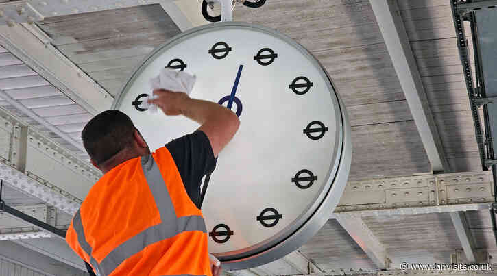 The Elizabeth line’s new heritage-inspired clock now arriving at Chadwell Heath