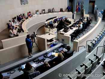 Saturday's letters: Edmonton council indulges 15-minute city conspiracy believers