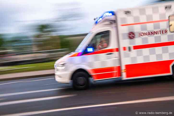 19-Jähriger bei Sprung aus Fenster schwer verletzt
